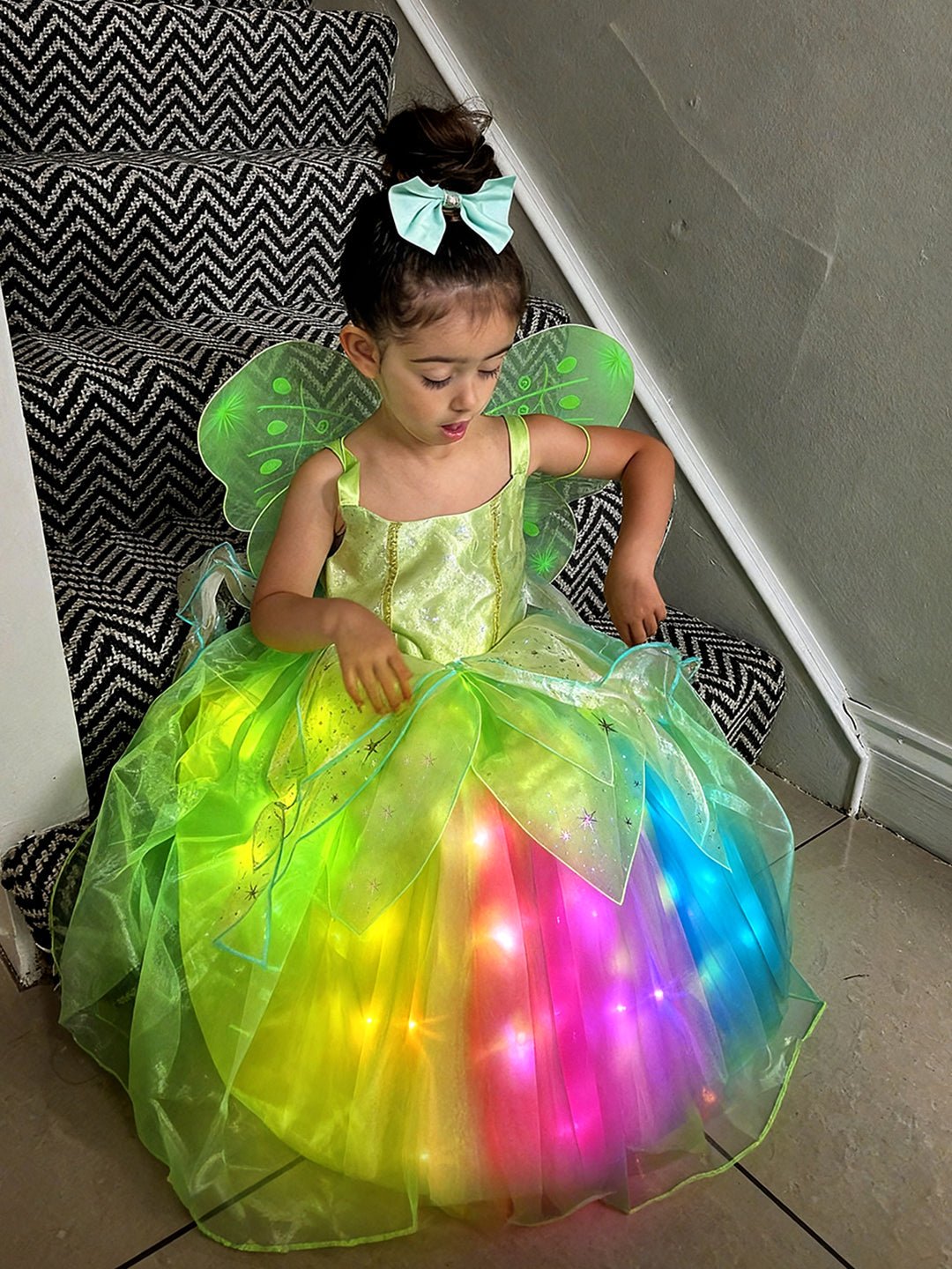 Light Up Dress for Girls with Wings – Color Changing LED Dress Up Set - Uporpor