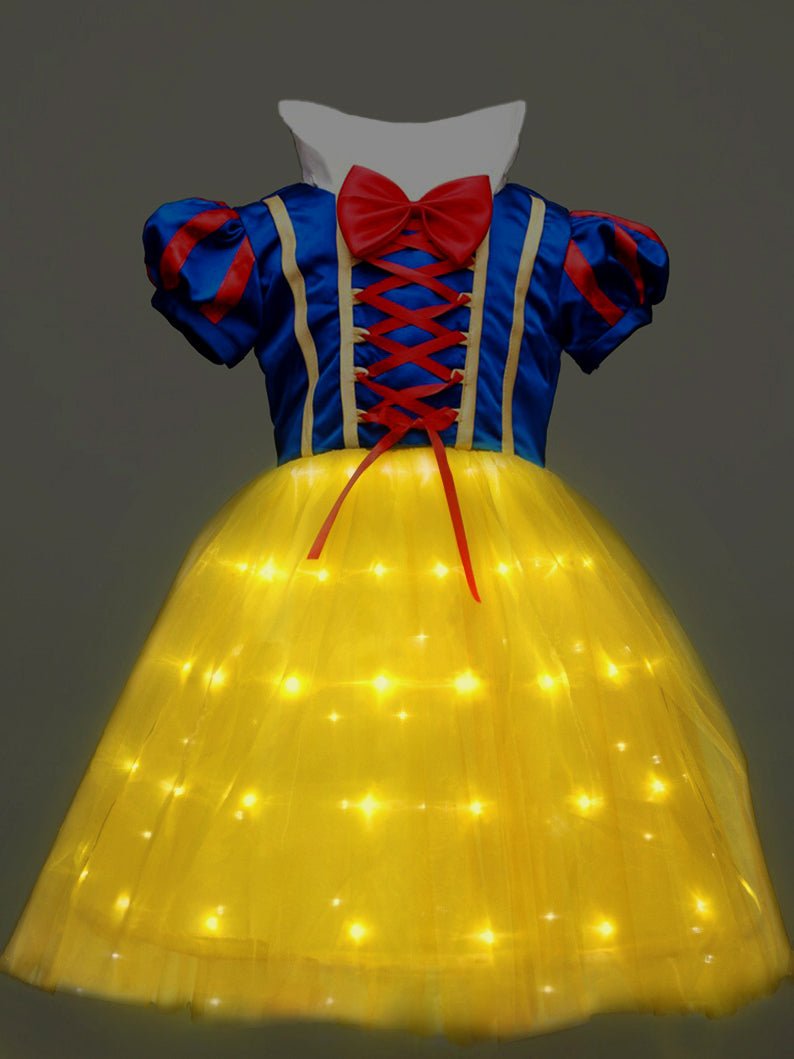 Glowing Snow White Dreamy Gown - Disney Princess Outfit - Uporpor